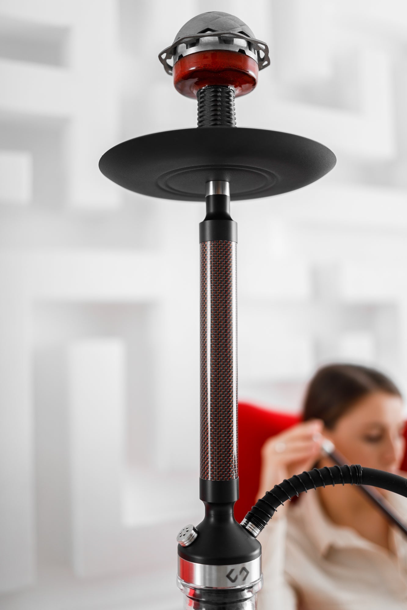 Conceptic Design Carbon Hookah