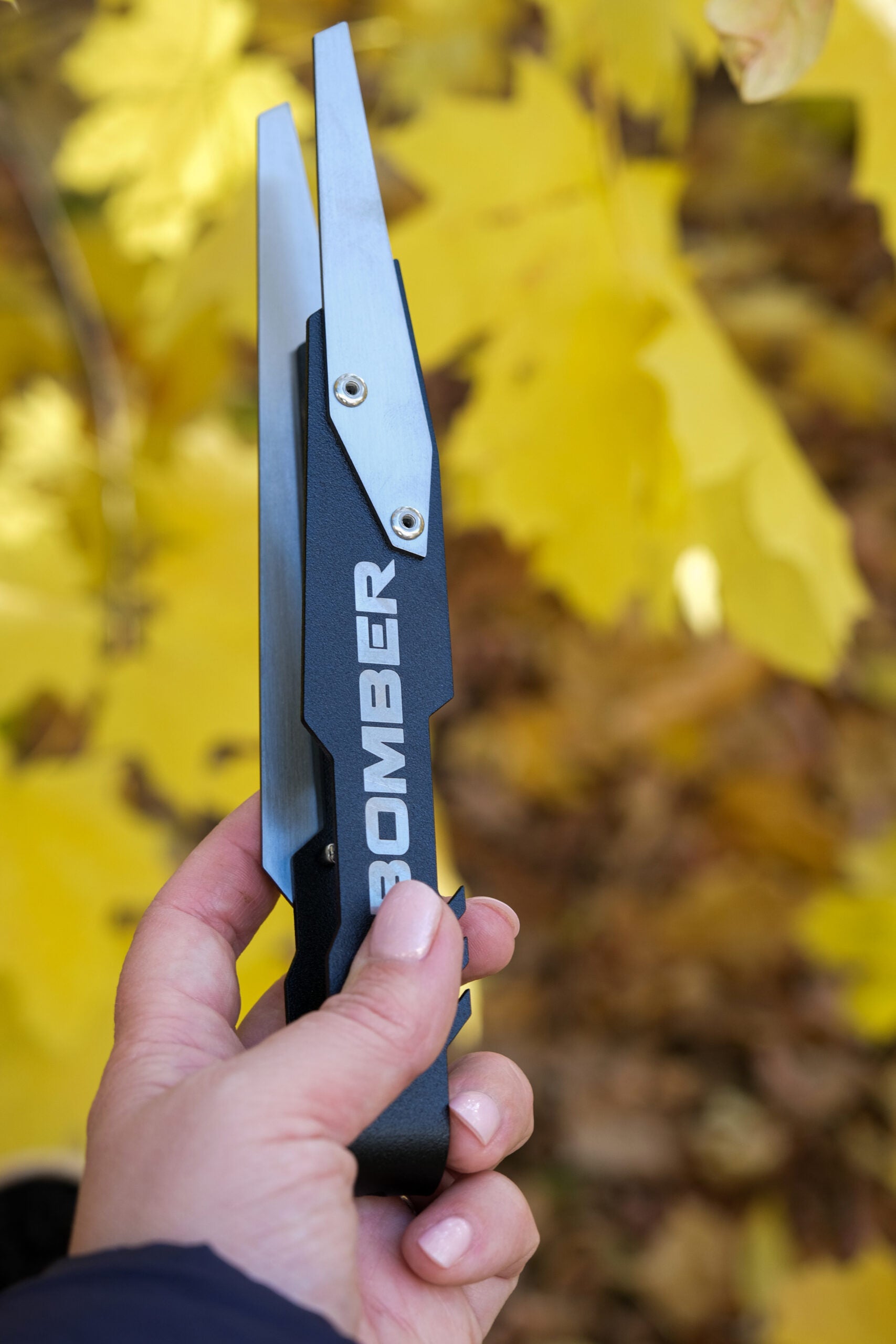 El Bomber Black Hookah Tongs